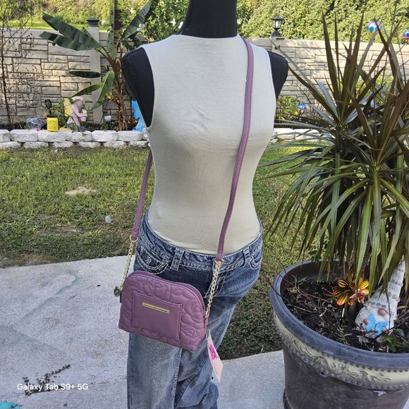 BETSEY JOHNSON QUILTED ROSE MAUVE LUV BETSEY CROSSBODY - Picture 5 of 5